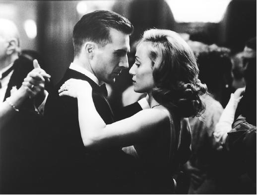 Ralph Fiennes with Kristin Scott Thomas in The English Patient