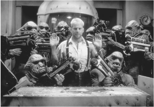 Bruce Willis (center) in The Fifth Element